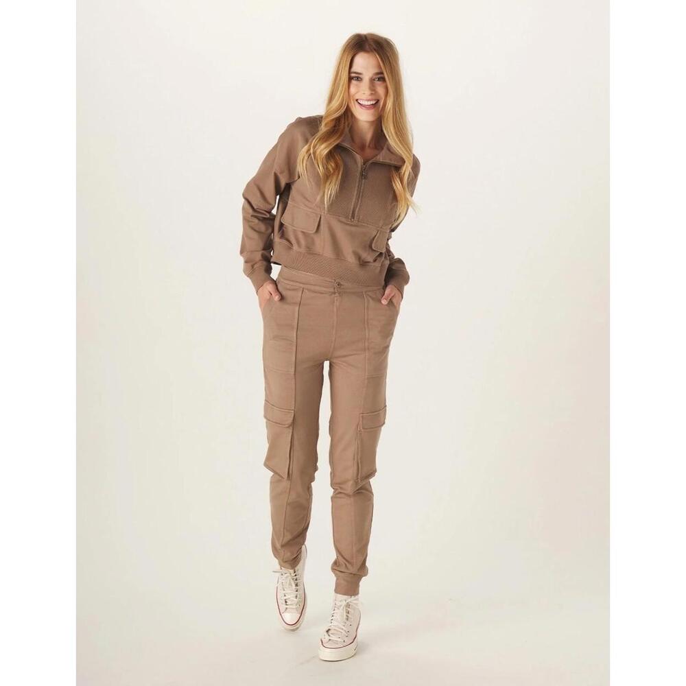 NWT $196 The Normal Brand Utility Track Pant & Half Zip